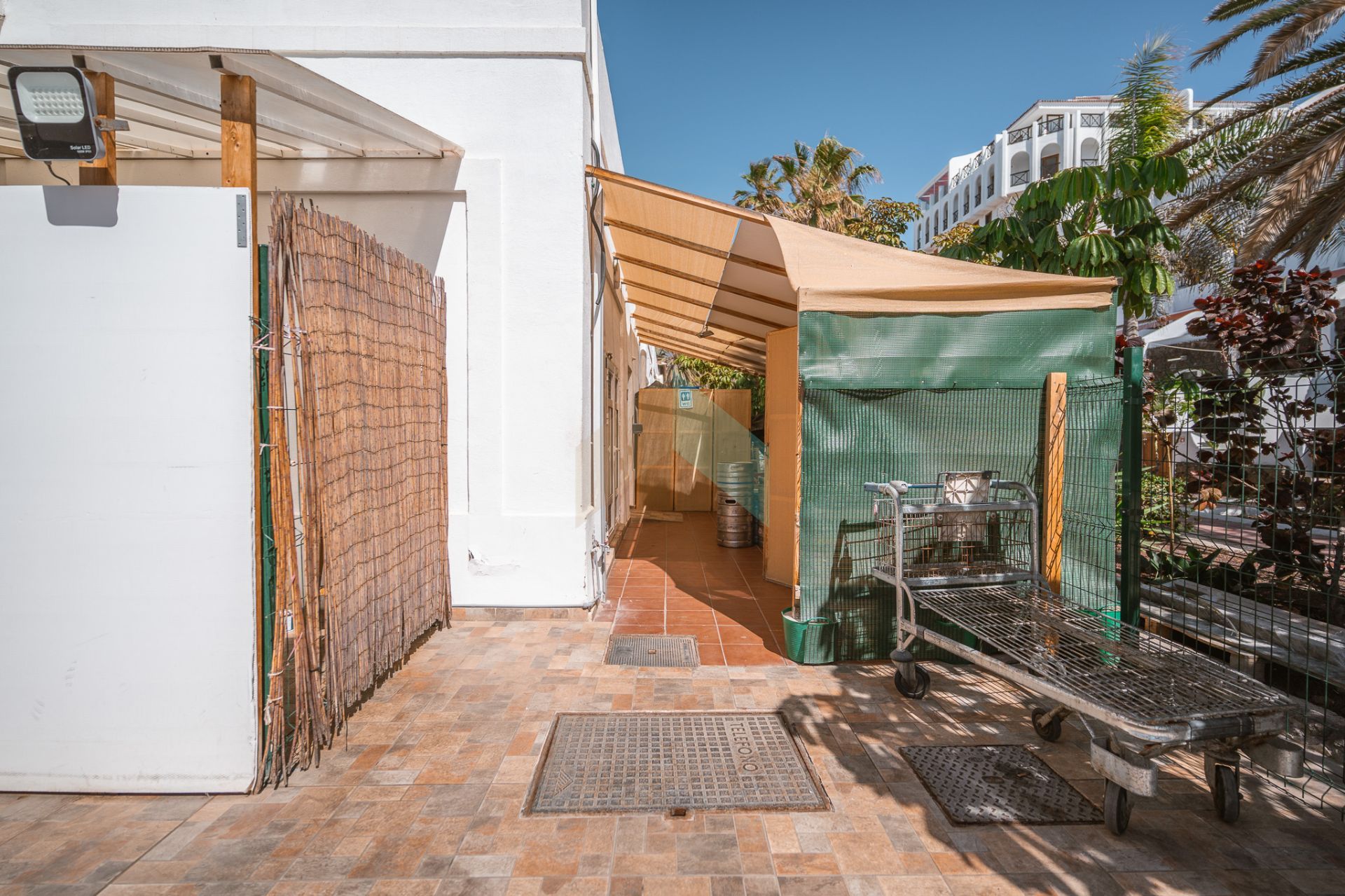 Commerce – Restaurant – Playa de Las Américas