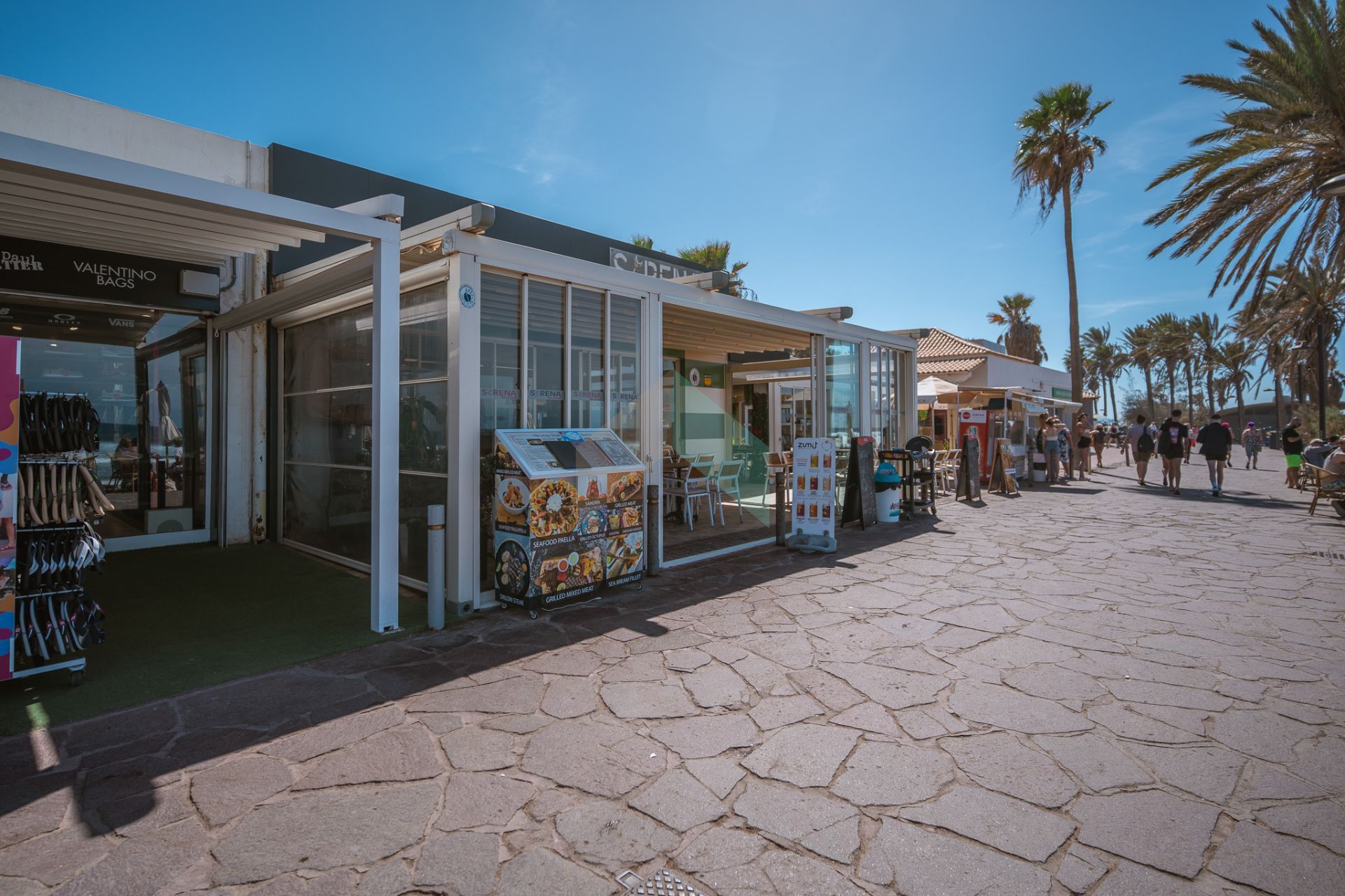 Commerce – Restaurant – Playa de Las Américas
