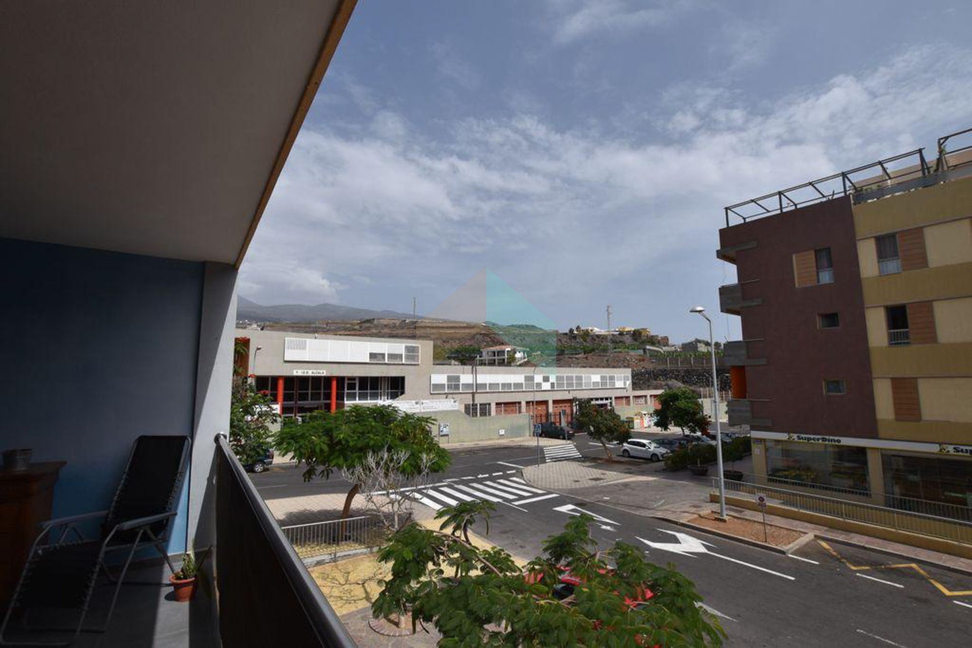 Spacious Apartment in Alcalá – 3 Bedrooms Near the Beach