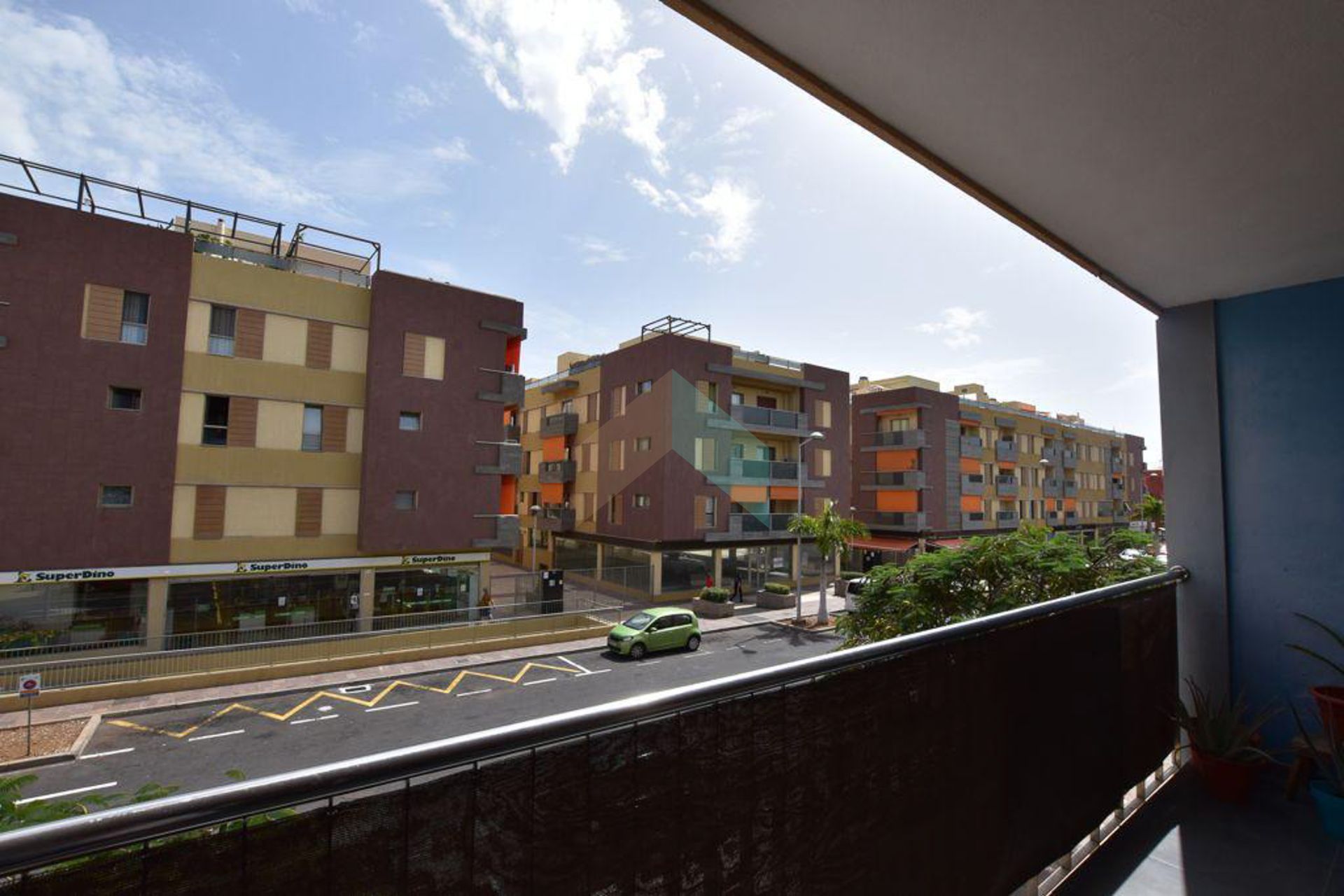 Spacious Apartment in Alcalá – 3 Bedrooms Near the Beach