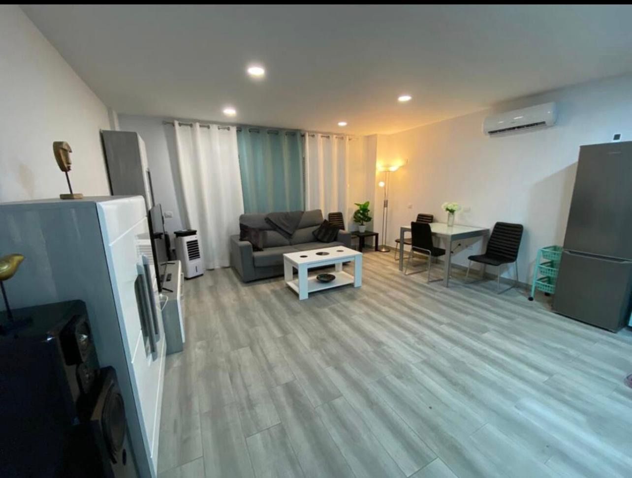 2 Bedroom Apartment – Las Chafiras