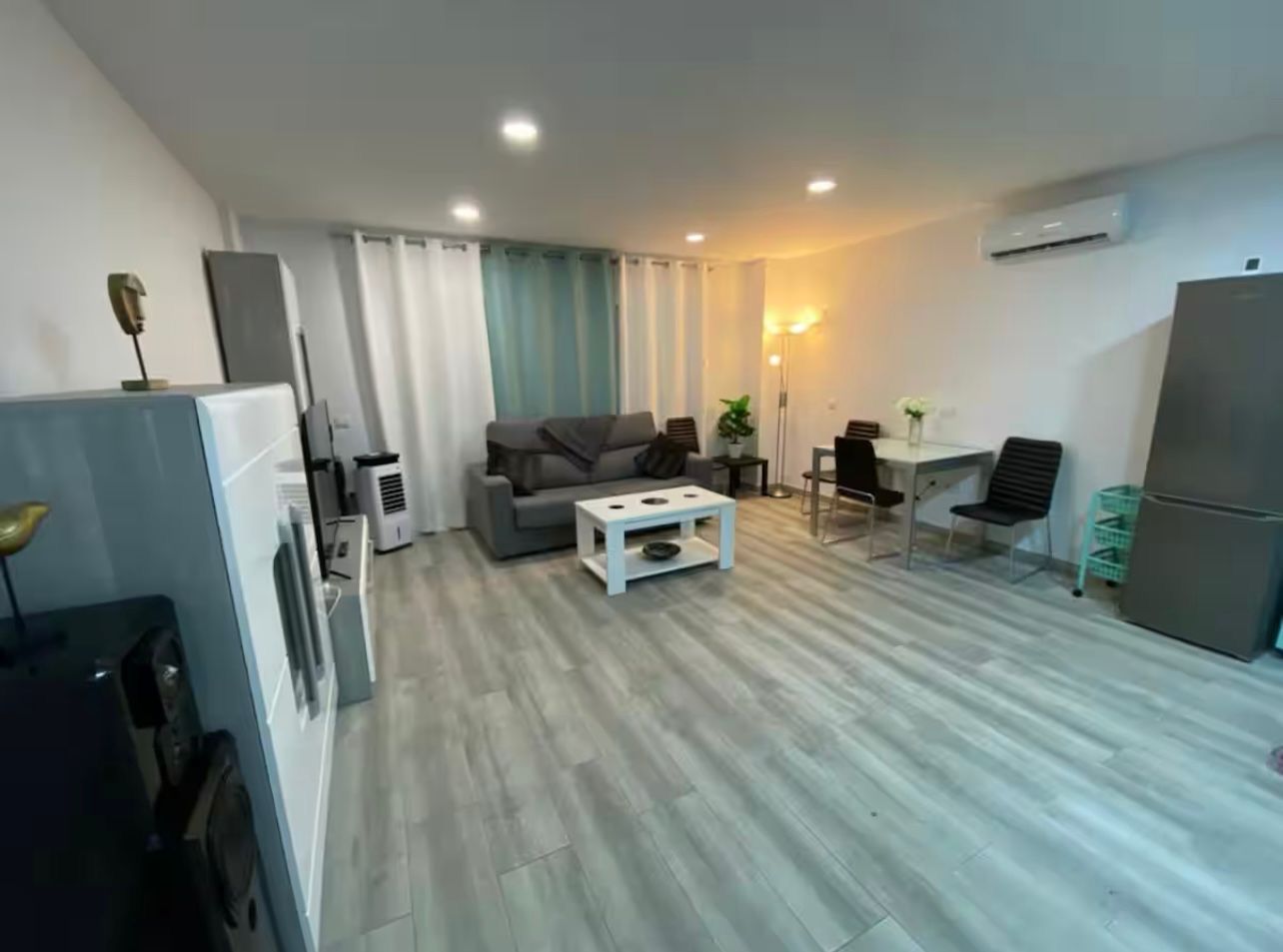 2 Bedroom Apartment – Las Chafiras