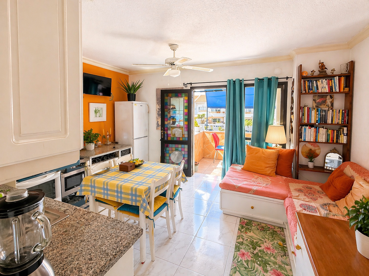 1 Habitacion-Apartamento-Los Cristianos