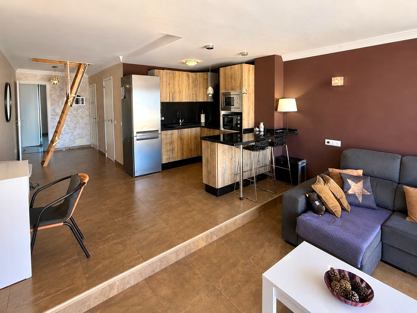 Apartamento-2 Dormitorios-Torviscas Centro y Alto